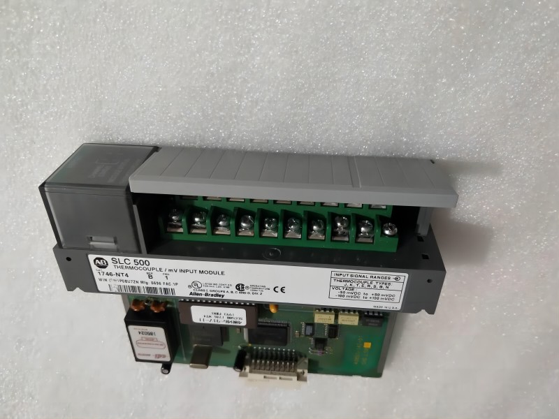 1746-NT4 Allen Bradley SLC500 4 Point Thermocouple/MV Analog Input Module